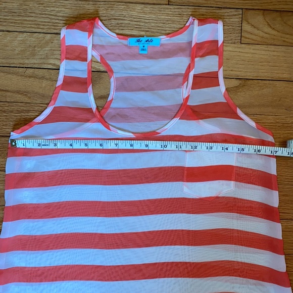 Sheer🧡Striped🤍Sleeveless Top SIZE-Medium - Picture 5 of 6